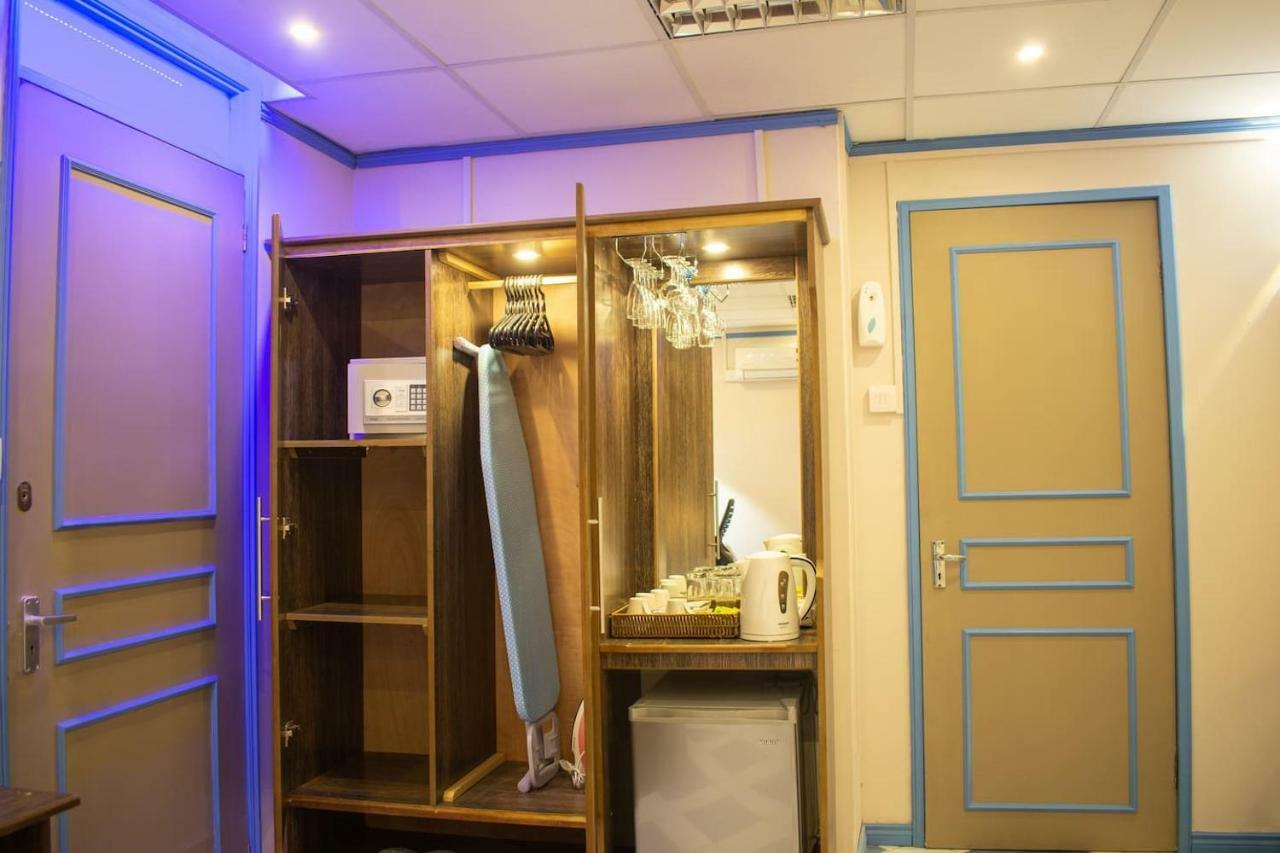 Styled In Heart Of Appartement